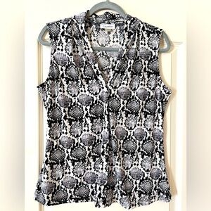 Calvin Klein Black & White Snakeskin Pattern Sleeveless Blouse Women’s Size Med